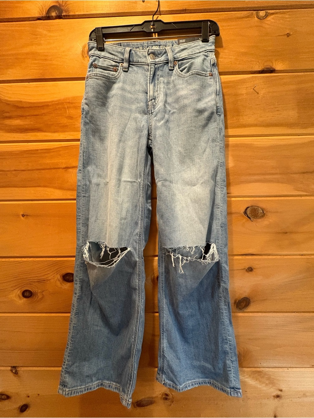 American Eagle Outfitters Light Blue Distressed Wide-Leg Jeans 23/000 Short NWT